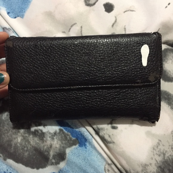 🌸 Brand new Banana Republic wallet 🌸 - Picture 2 of 7